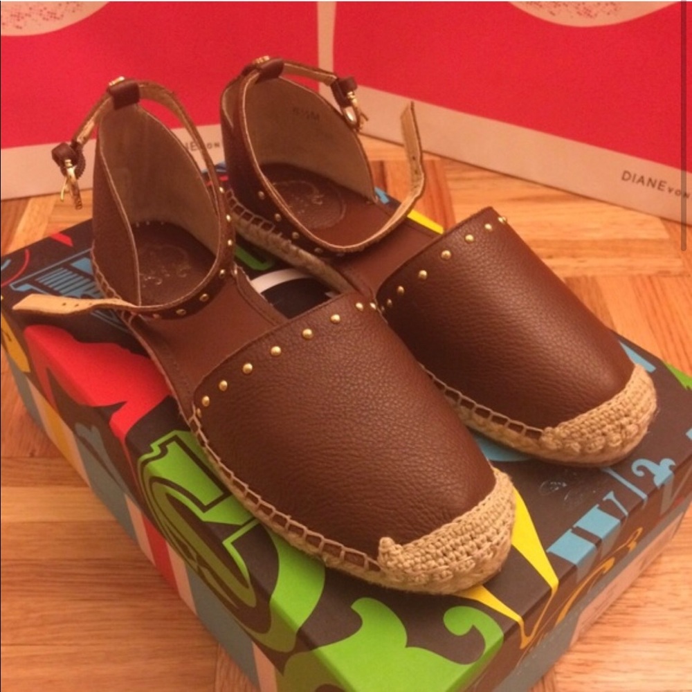 C•Wonder Espadrilles w/ Studs ✨